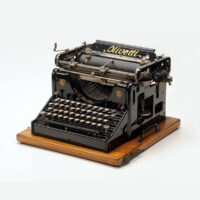 macchina per scrivere M1 olivetti1